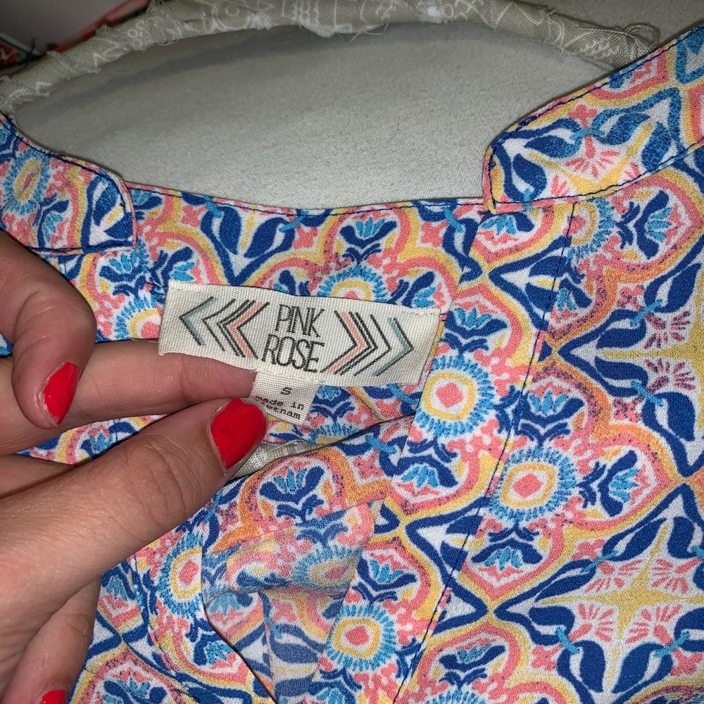 High/Low Blouse - Picture 3 of 3
